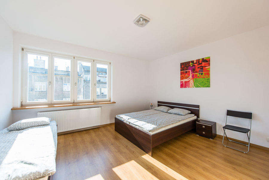 Lux Hostel - Z Prywatnymi Lazienkami กดิเนีย ภายนอก รูปภาพ